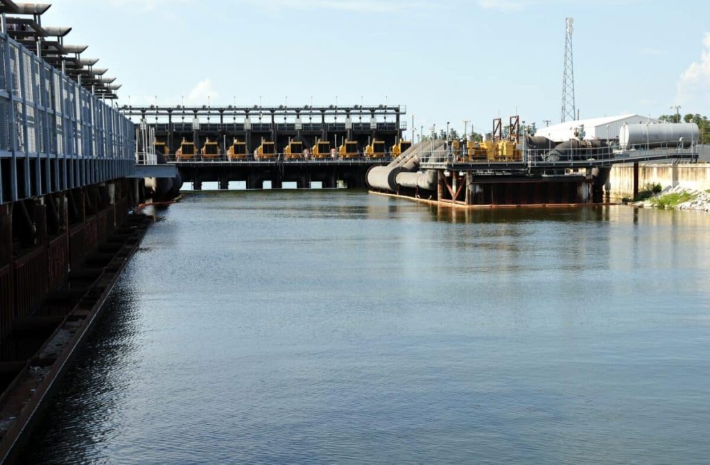 Tembok-tembok New Orleans yang bernilai $15 Miliar tengah tenggelam hingga 7 kali lebih cepat daripada peningkatan tingkat laut