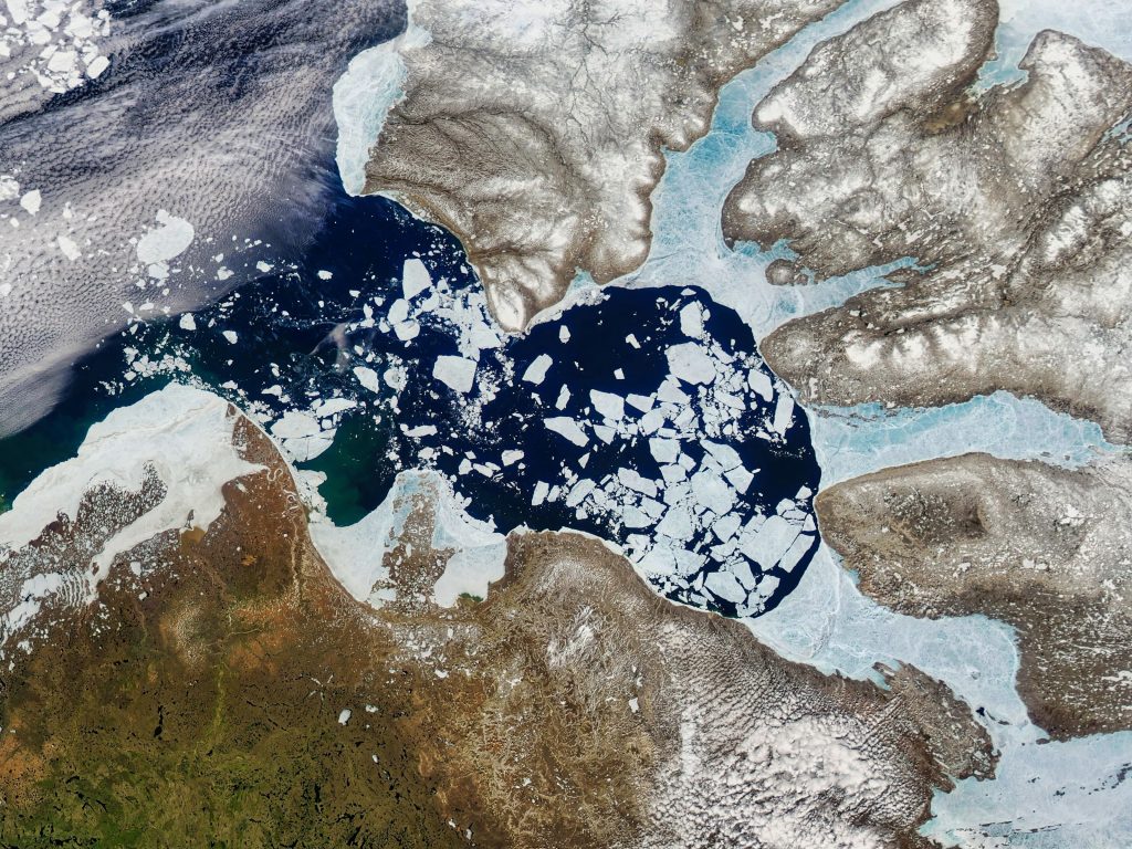 Terkait Gambar Satelit NASA Mengeluarkan Peringatan Hanya Di Atas Kanada