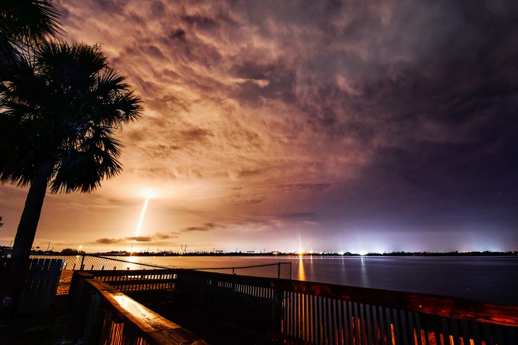 Peluncuran roket ganda di Florida sebelum 4 Juli? Kapan melihat di Vero, Fort Pierce, Port St. Lucie?