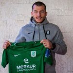 Lihat Koleksi 3 Trofi Juara Mihailo Perovic! Dikabarkan Jadi Striker Baru Persebaya Surabaya